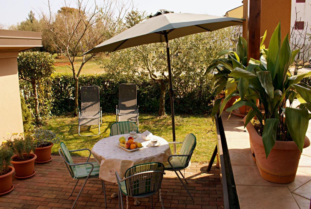 Blue Deer Apartamento Umago Exterior foto